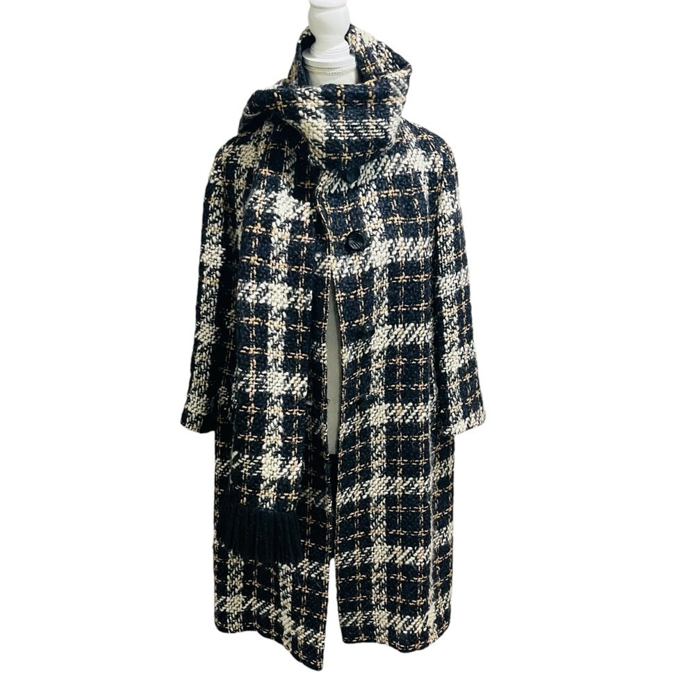 Vintage Peck & Peck Women’s Scottish Fabric Heavyweight Tweed Button Down Coat